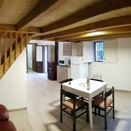 Etna Cri House *
